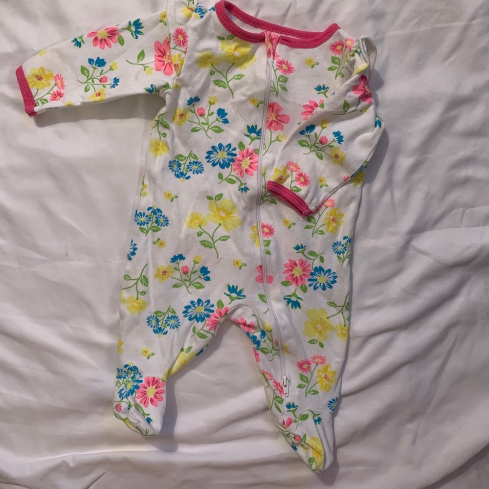 Zipper footie sleeper